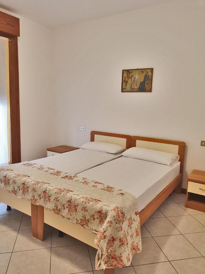 Casa Comisso Apartment Caorle Luaran gambar
