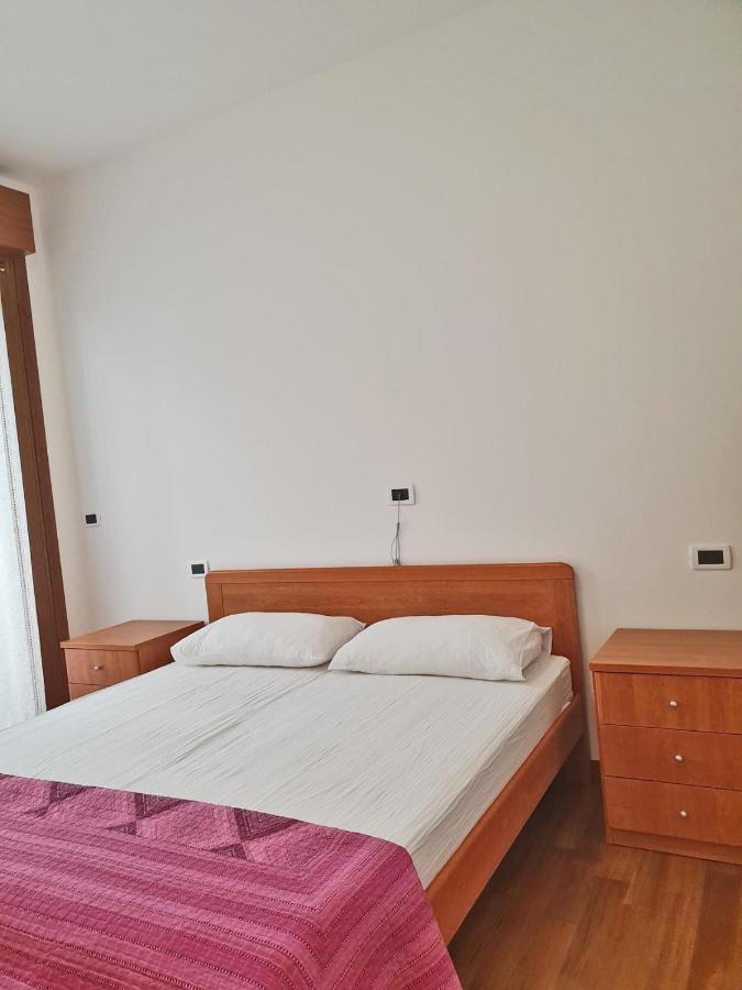 Casa Comisso Apartment Caorle Luaran gambar