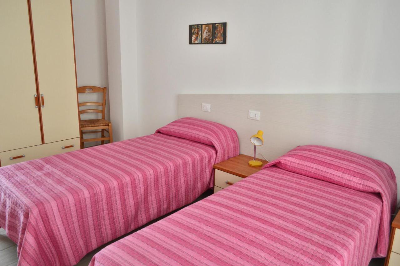 Casa Comisso Apartment Caorle Luaran gambar